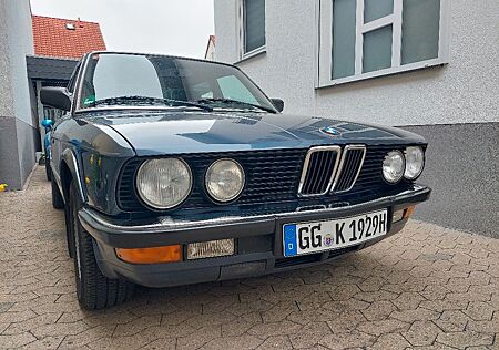 BMW 535iA TÜV neu, Sitzheizung, Wertgutachten,