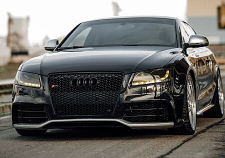 Audi S5 4.2 FSI tiptronic quattro -