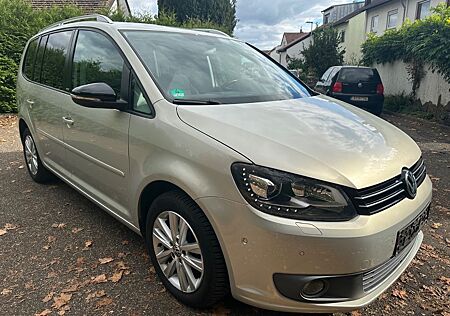 VW Touran Volkswagen Style BMT 1,6 TDI XENON PANO KLIMA ALU