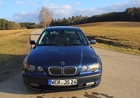 BMW 318ti compact M-Paket mit neuem Steuerkettensatz