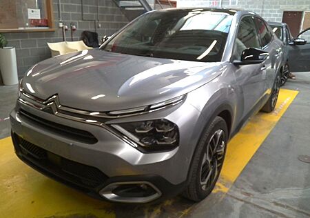 Citroën C4 X MAX 15 BHDi 130 EAT8 KAM/PANO/18