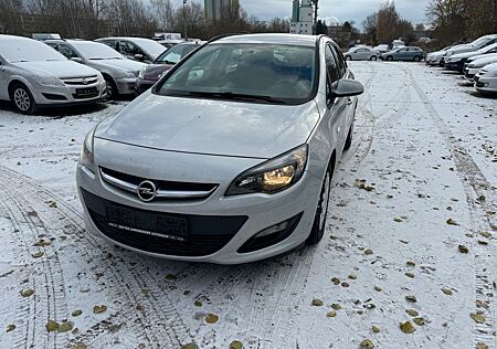 Opel Astra J Sports Tourer Selection