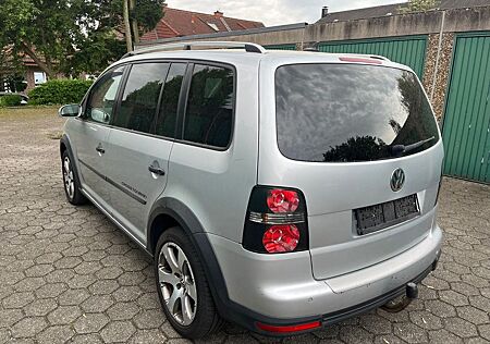 VW Touran Volkswagen Cross 2.0 TDI 170 PS 7 Sitzer