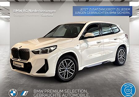 BMW iX1 xDrive30 M Sport AHK LiveCockpitProf Kamera