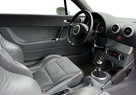 Audi TT 1.8 T Roadster quattro *33.500 KM*