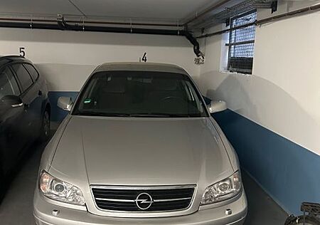Opel Omega 2.2 16V Edition 2000 Edition 2000