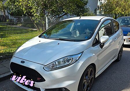 Ford Fiesta 1,6 EcoBoost ST Leder-Sport-Paket ST ...