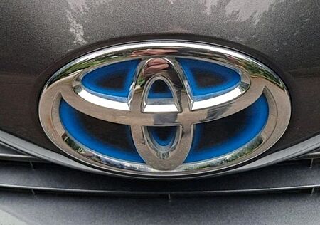 Toyota Yaris 1,5-l-VVT-i Hybrid CVT Y20 Club Y20