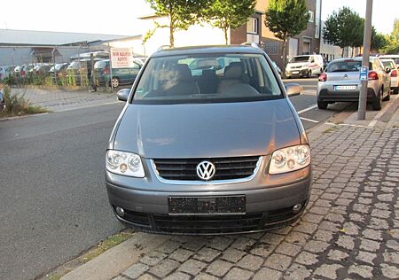 VW Touran Volkswagen 2.0 TDI