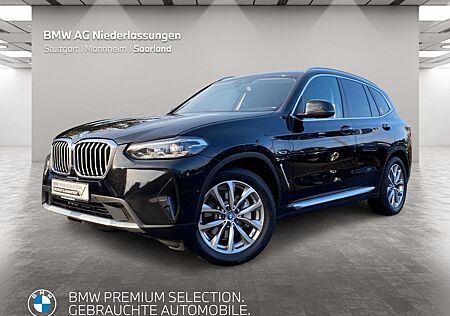 BMW X3 xDrive30e Navi AHK Kamera Sportsitze HiFi
