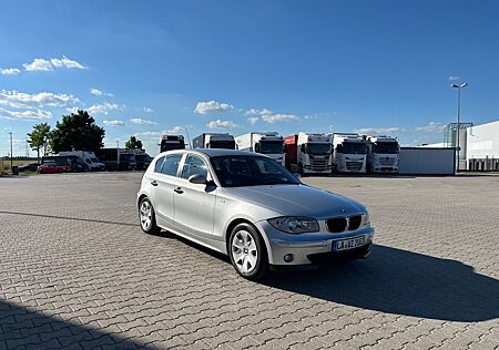 BMW 116i -Scheckheft gepflegt/Klima