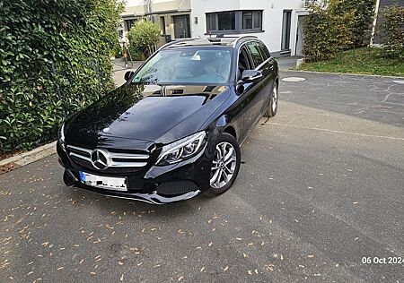 Mercedes-Benz C 220 C 220d T Navi/Standhzg/9G/LED/Kamera/Pano/Tempo