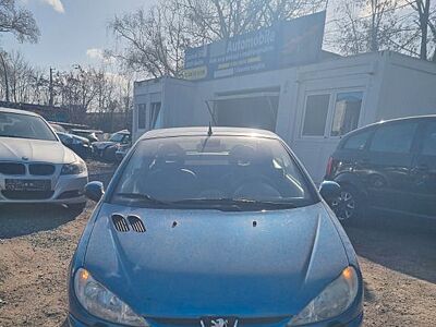 Peugeot 206 Cabriolet CC Platinum. Vollleder. Kein TÜV.