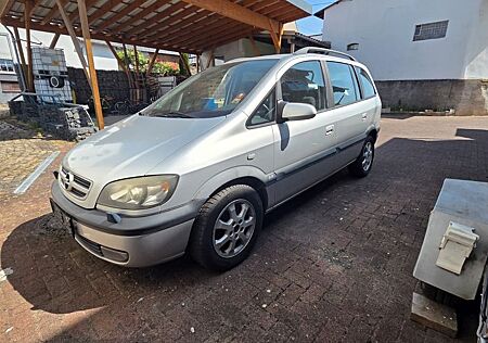 Opel Zafira 1.8 Njoy Njoy