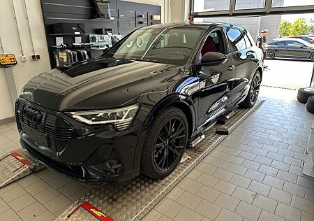 Audi e-tron 55 2x S LINE S-SITZE/ACC/HuD/PANO/360°