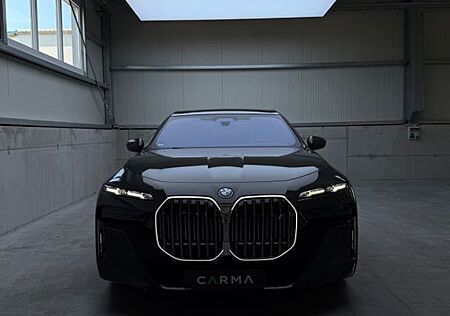 BMW i7 xDrive 60 M Sport / Executive / Bowers