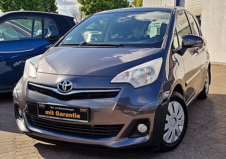 Toyota Verso-S Club
