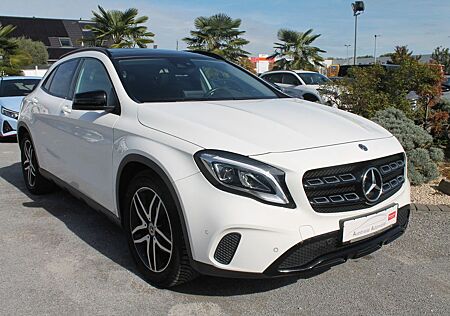 Mercedes-Benz GLA 180 GLA, Navi, LED, Panoramadach, Kamera