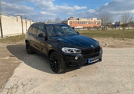 BMW X5 xDrive35i -