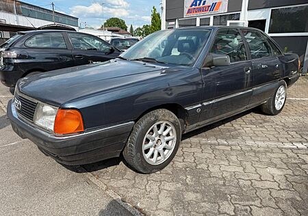 Audi 100 C44 2,3