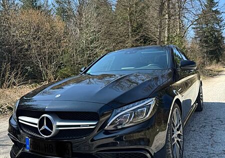 Mercedes-Benz C 63 AMG Mercedes-AMG C 63 Mercedes-AMG
