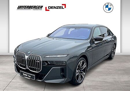 BMW i7 xDrive M70