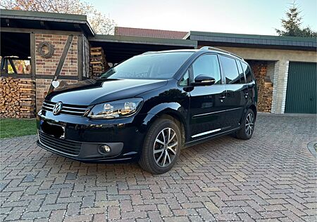 VW Touran Volkswagen 2.0 TDI Style