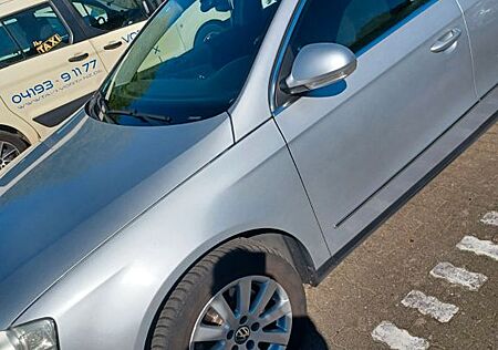 VW Passat Volkswagen 2.0 TDI DPF Comfortline Comfortline