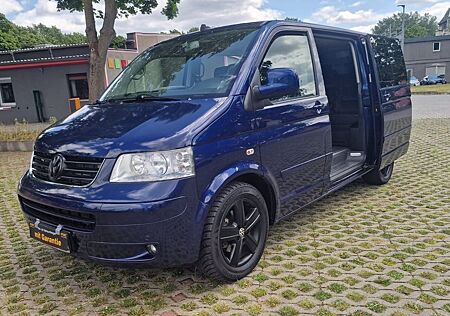 VW T5 Multivan Volkswagen Highline/Bett/Automatik/AHK