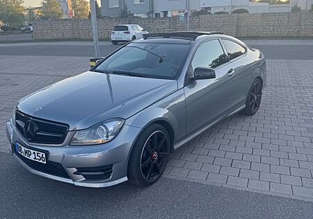 Mercedes-Benz C 200 BlueEFFICIENCY Coupé -