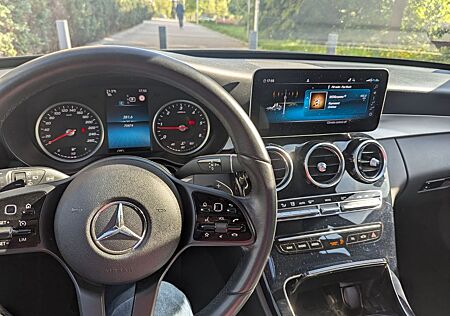 Mercedes-Benz C 200 d T -