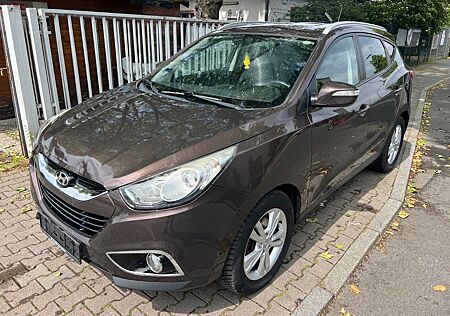 Hyundai ix35 2.0 CRDi 135 kW 4WD Automatik *2.Hand*