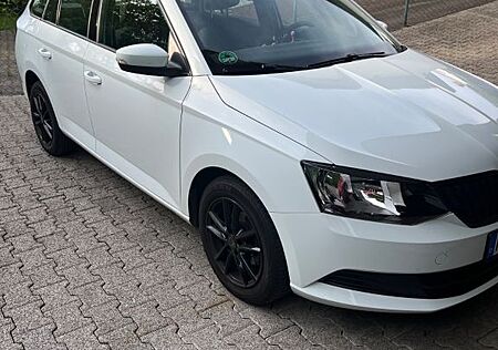 Skoda Fabia 1.0l MPI 55kW Cool Edition Cool Edition