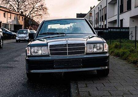 Mercedes-Benz 190 190E 2.3 16V