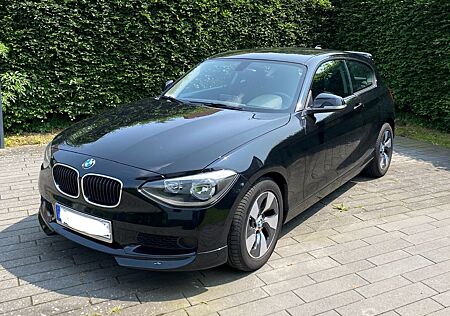 BMW 114i 1er F20 2013 TÜV Insp. neu AC Schnitzer