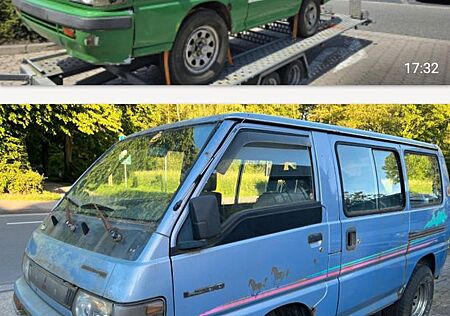 Mitsubishi 2x L300 2.5TD 4x4 Allrad zum Wiederaufbau
