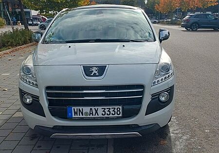 Peugeot 3008 HYbrid4 Automatik