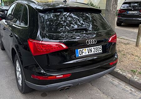 Audi Q5 2.0 TDI DPF S tronic quattro -