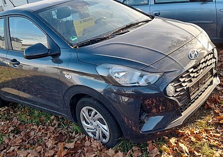 Hyundai i10 1.0