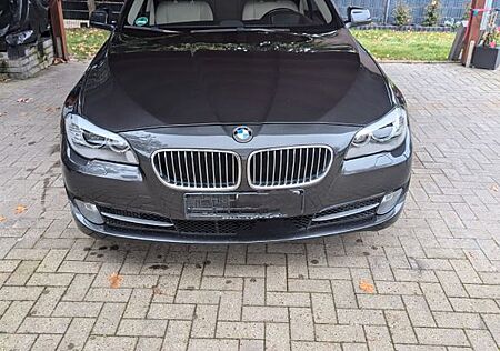 BMW 525d xDrive Touring -Leder, Klima,Head Up Displa