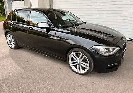 BMW 1er M Coupé 135i xdrive | TÜV 10/2026 |Scheckheftgepflet