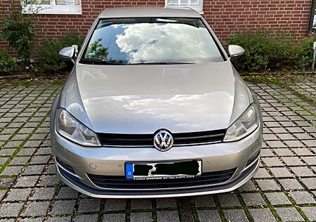 VW Golf Volkswagen 1.4 TSI 90kW BMT Comfortline Comfortline