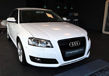 Audi A3 Sportback 1.8 TFSI Ambition Bi-Xenon SHZ PDC