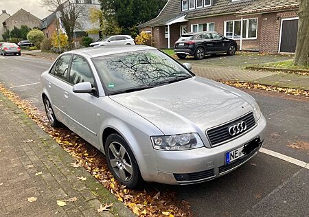 Audi A4 Automatik 2.0 Lim