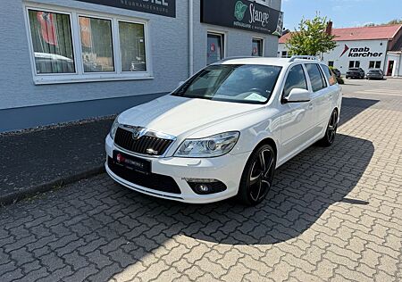 Skoda Octavia Combi RS*PDC*Xenon*Leder