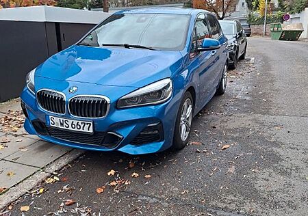 BMW 2er 220 Active Tourer 220i Steptronic DCT M Spor...