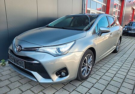 Toyota Avensis Touring Sports 2.0 D-4D Business Edition