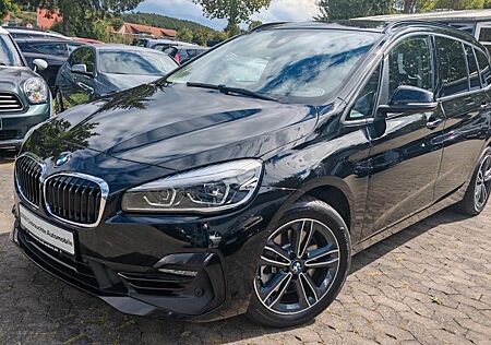 BMW 220 i Sport Line HeadUp KeyLesGo Automatik Navi