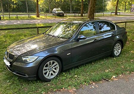 BMW 325i Limousine - TÜV bis Ende 2026