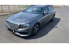 Mercedes-Benz E 220 d Autom. -